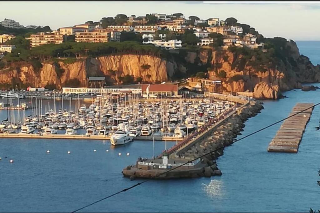 Nuevo Apartamento Moderno Elisa - A 80 Metros De La Playa Para 5 Personas Sant Feliu de Guíxols Exterior photo