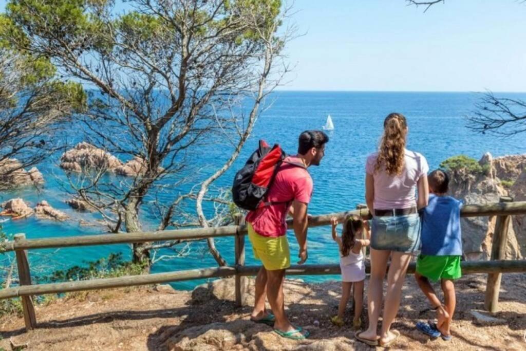 Nuevo Apartamento Moderno Elisa - A 80 Metros De La Playa Para 5 Personas Sant Feliu de Guíxols Exterior photo