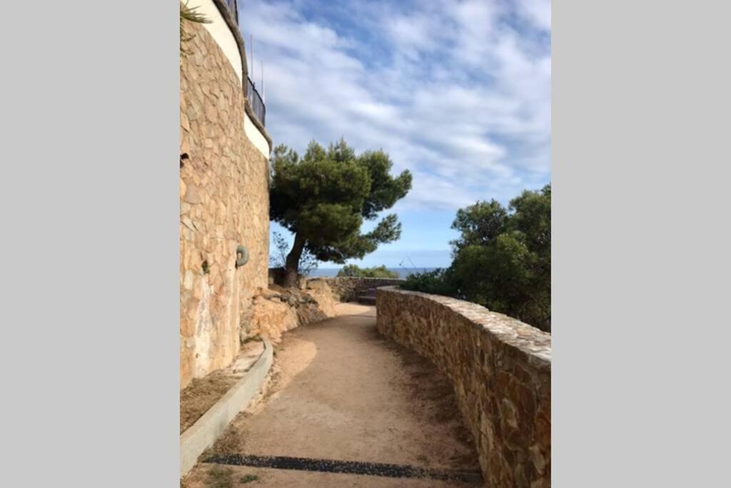 Nuevo Apartamento Moderno Elisa - A 80 Metros De La Playa Para 5 Personas Sant Feliu de Guíxols Exterior photo