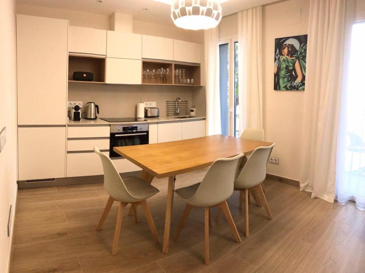 Nuevo Apartamento Moderno Elisa - A 80 Metros De La Playa Para 5 Personas Sant Feliu de Guíxols Exterior photo
